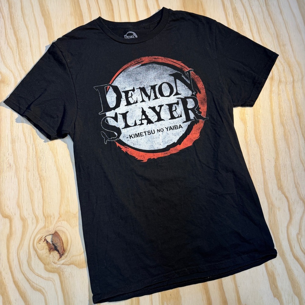 Demon Slayer Kimetsu no Yaiba Mens Small Black Graphic T-Shirt Logo Tee